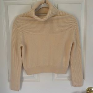 Club Monaco 100% Cashmere Cropped Turtleneck Sweater